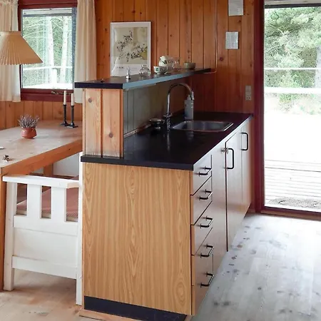 3 Bedroom Pet Friendly In