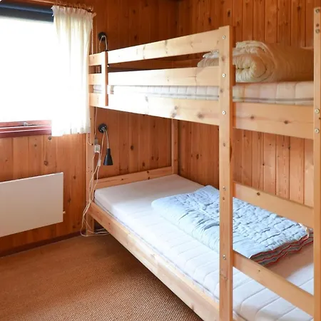 3 Bedroom Pet Friendly In